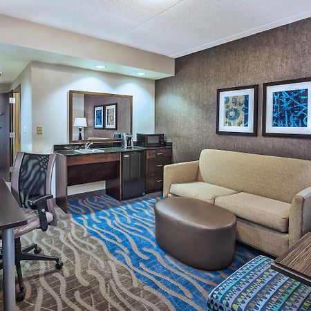 Holiday Inn Express & Suites Dayton South - I-675 By Ihg Shanersville Exteriör bild